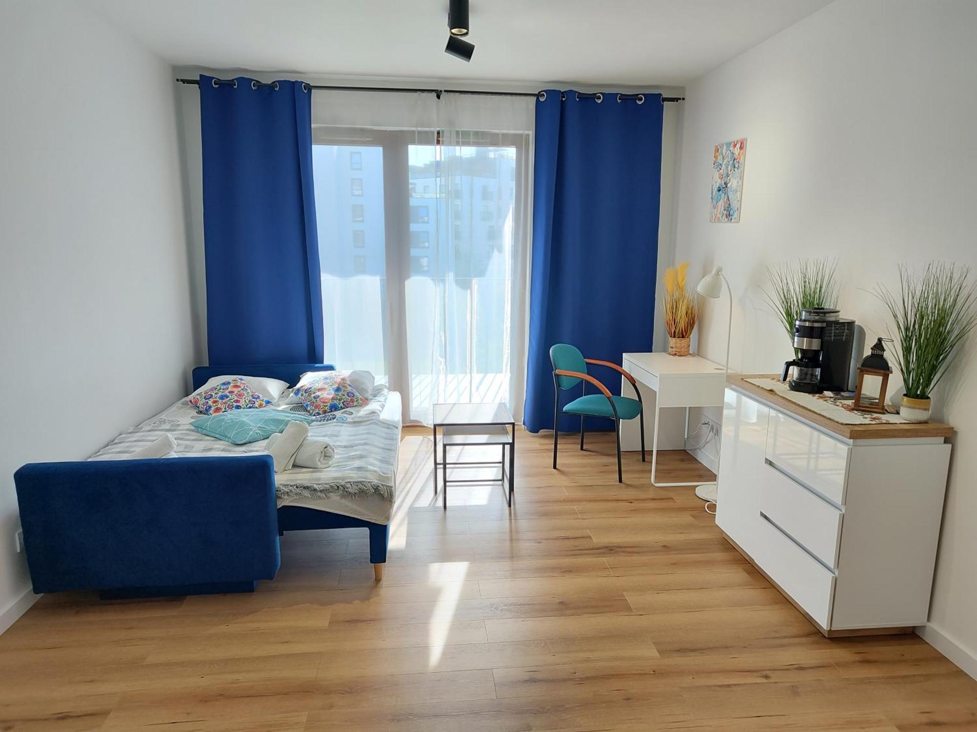 Uroczy Apartament Z Miejscem Na Auto W Garazu Apartman Varsó Kültér fotó